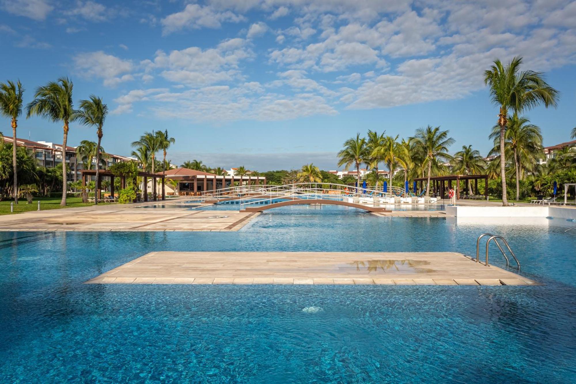 Casa Aruba 403n Apts * Playa del Carmen